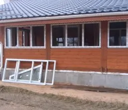 Фото работ по остеклению 015